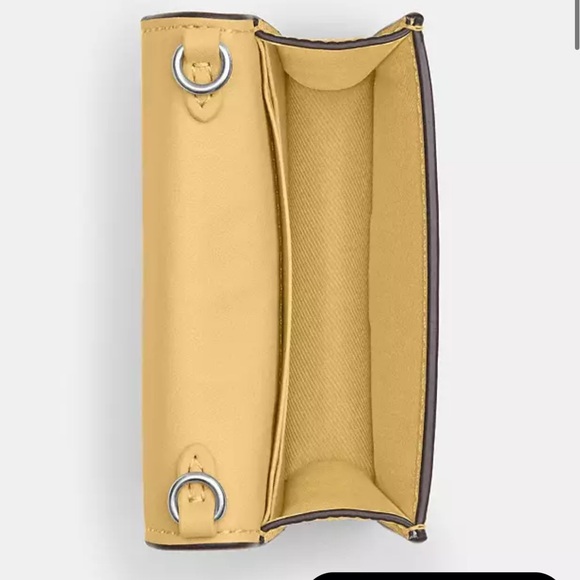 NWT Coach Mini Wallet On A Chain - Picture 4 of 8